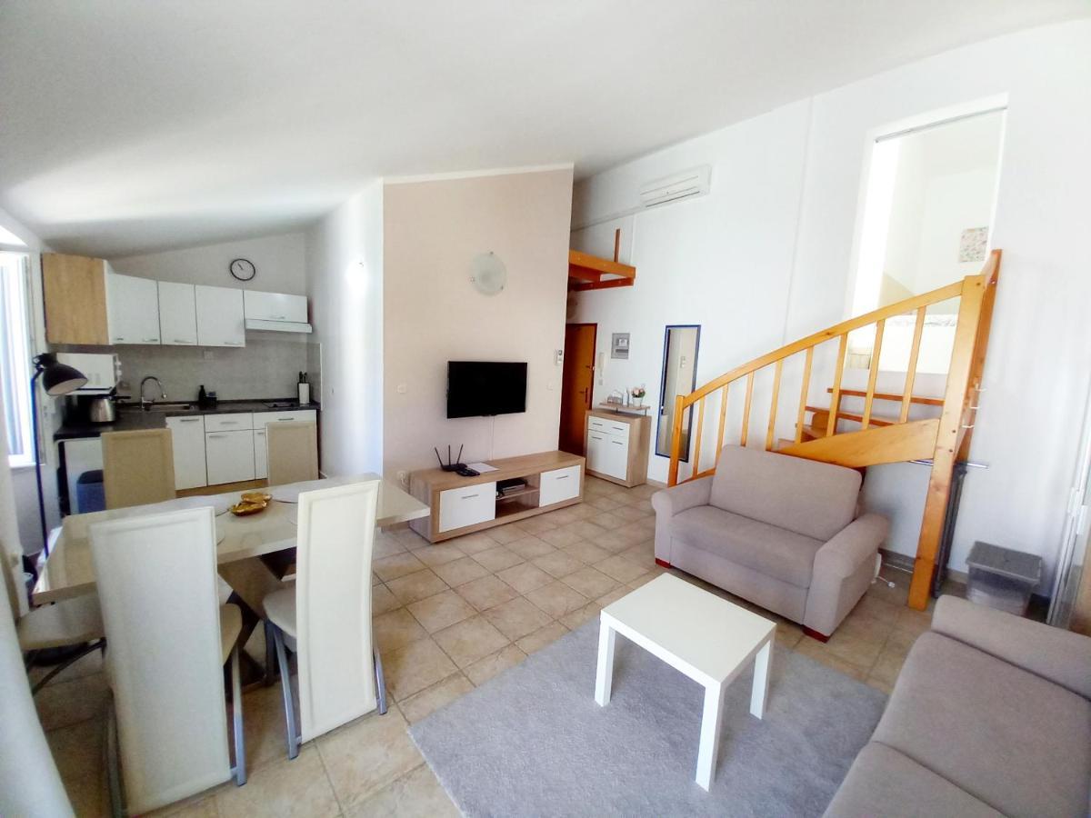 Apartment Karlo Medulin Exteriér fotografie